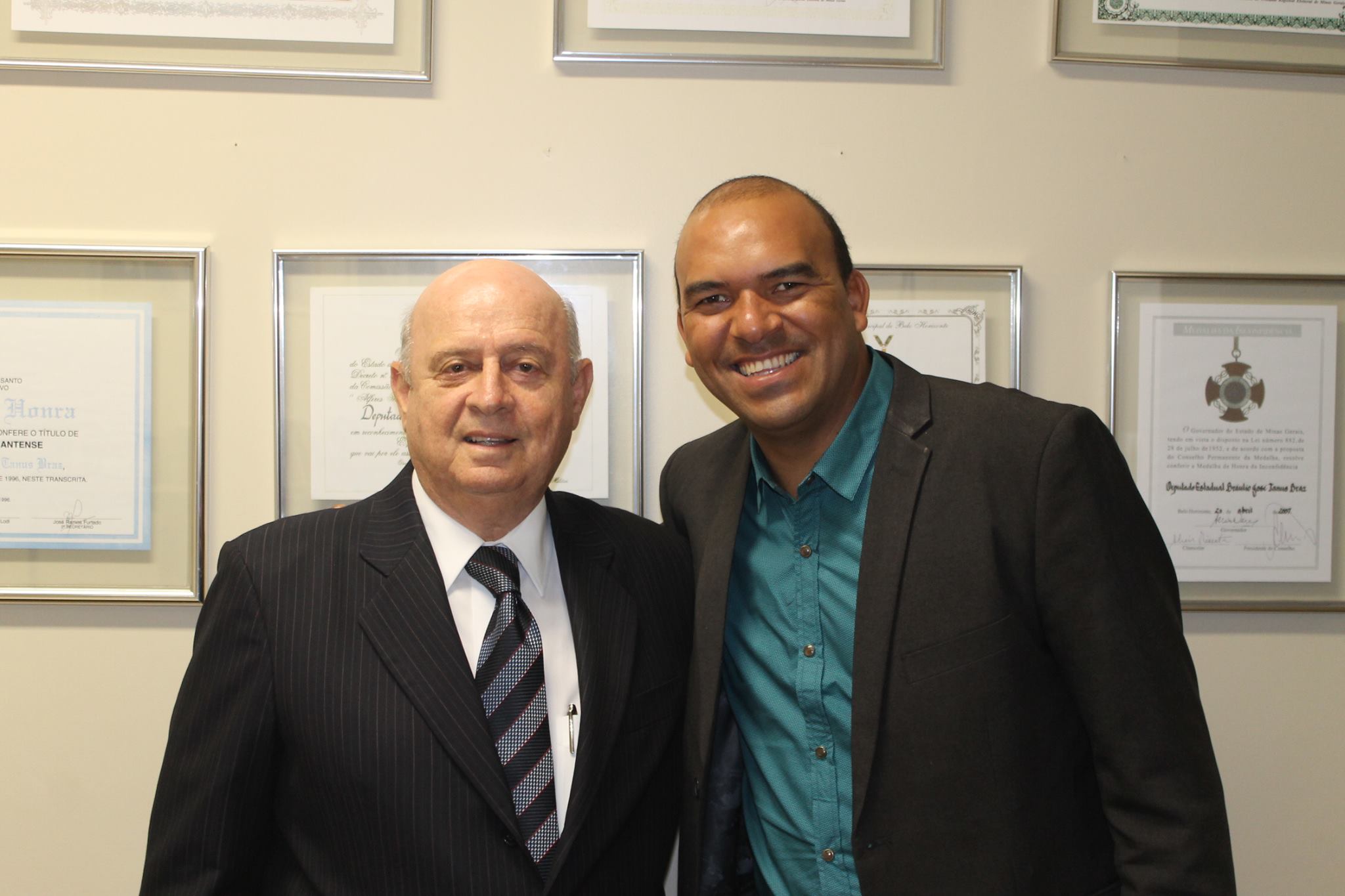 13.06.17 - Braulio Braz recebe visita do prefeito de Cambuquira.jpg (188 KB)