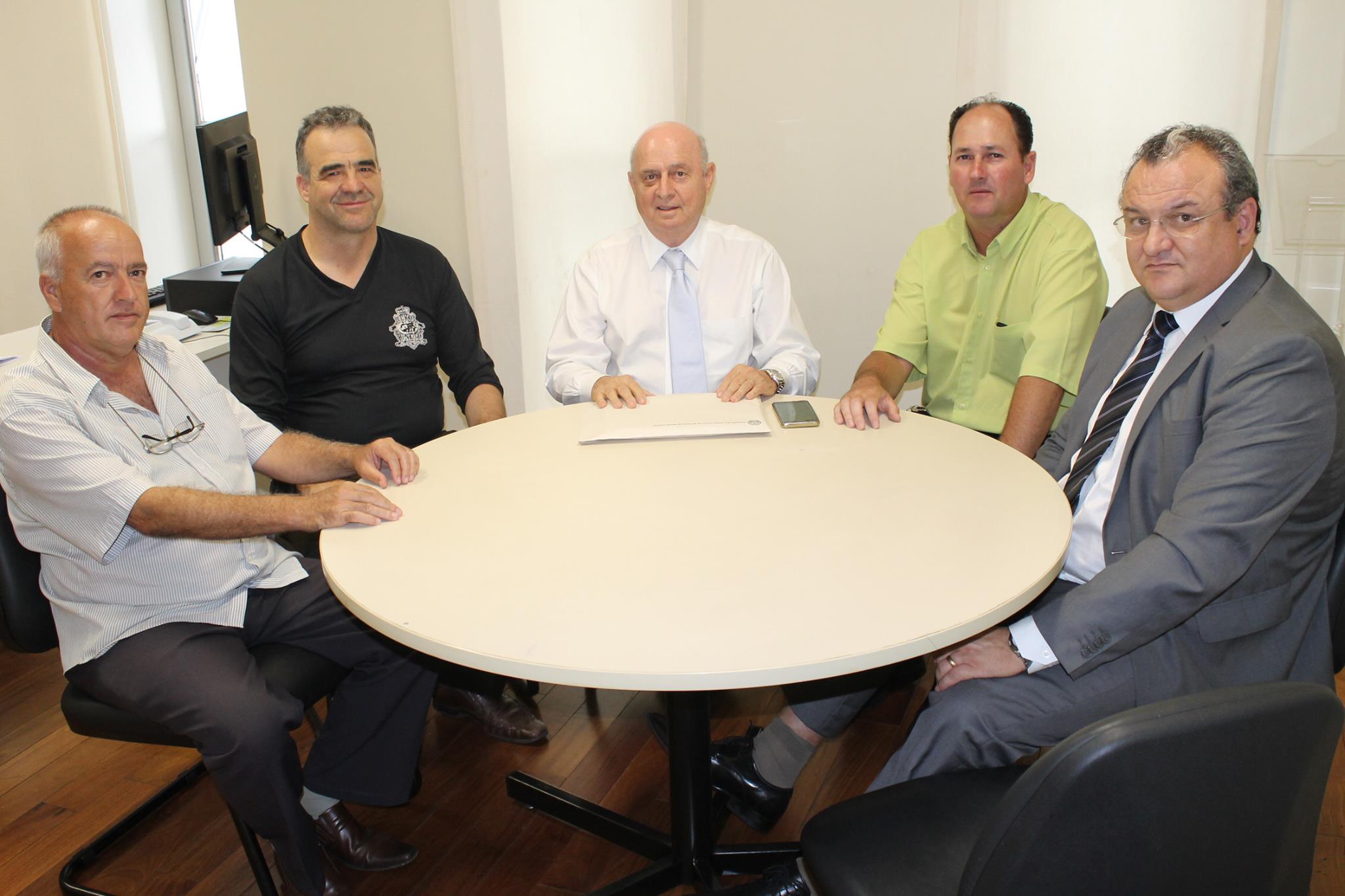 18.04.17 - Deputado Estadual Braulio Braz recebe lideran&ccedil;as de Cristiano Otoni.jpg (196 KB)