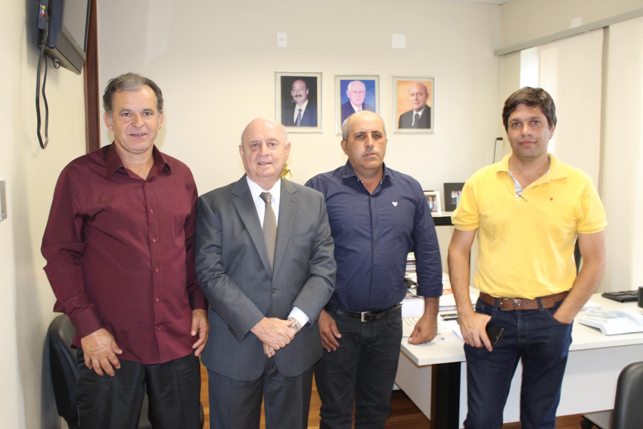 19.04.17 - Prefeito da cidade de Fama firma parceria com Braulio Braz.jpg (177 KB)