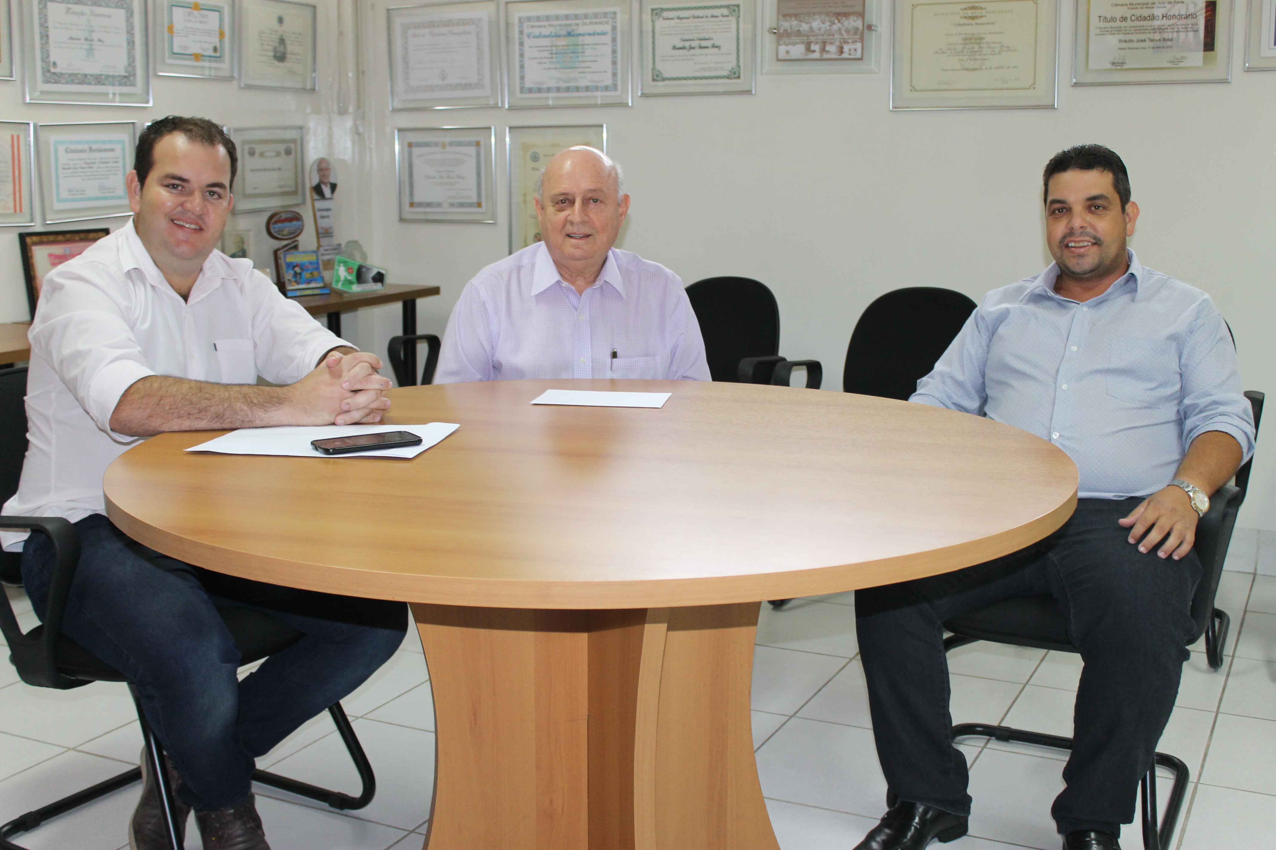 20.03.17 - Prefeito de Vieiras se encontra com Braulio Braz.JPG (1.69 MB)