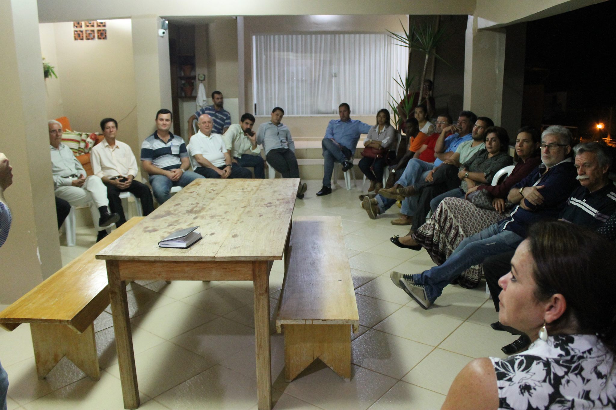 21277688_1412240438853168_962087814_o.jpg (331 KB)