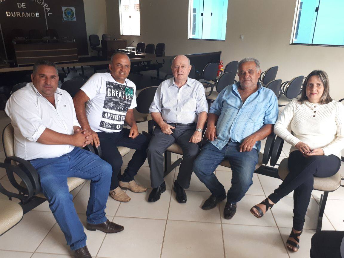 Braulio Braz se reúne com vereadores de Durandé