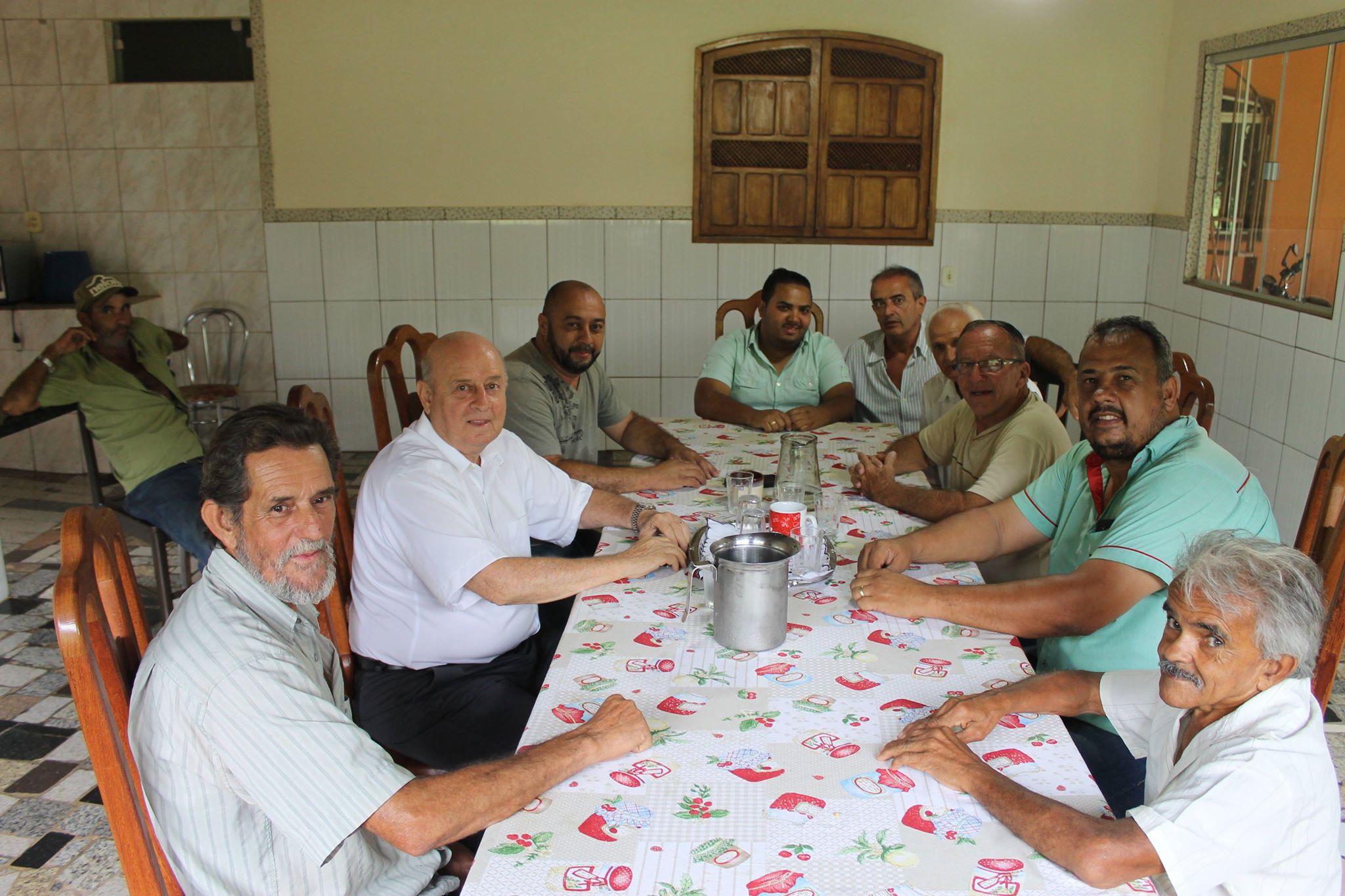 Deputado Braulio Braz viaja &agrave; Santana do Manhua&ccedil;u e participa de reuni&atilde;o com lideran&ccedil;as