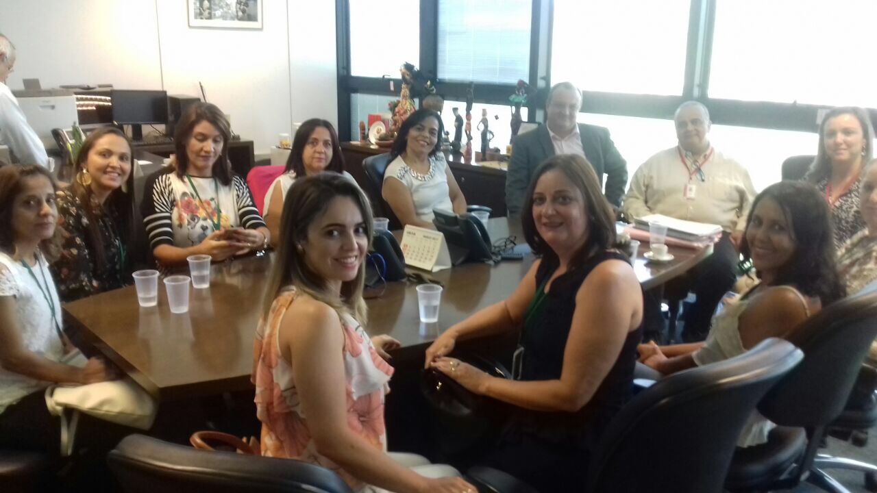 31.03.17 - Braulio Braz &eacute; representado em reuni&atilde;o que define a reconstru&ccedil;&atilde;o da escola Monsenhor Rocha, em Santa B&aacute;rbara do Leste (2).JPG (156 KB)