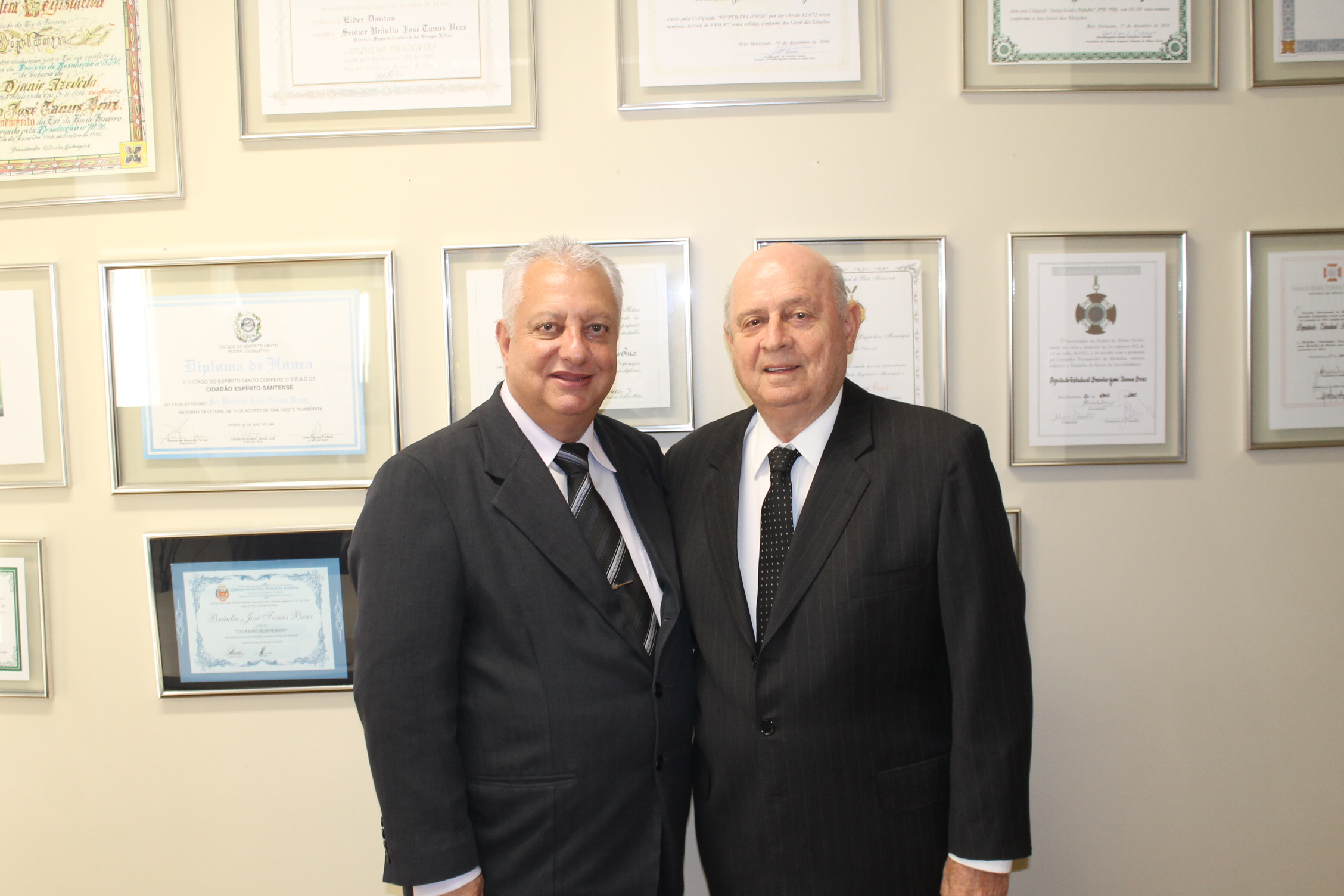 AMORIM.JPG (1.06 MB)