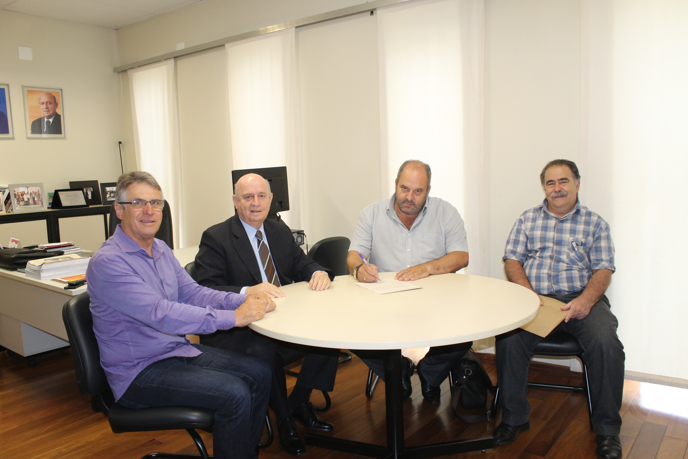 IMG_0033.JPG (1.11 MB)