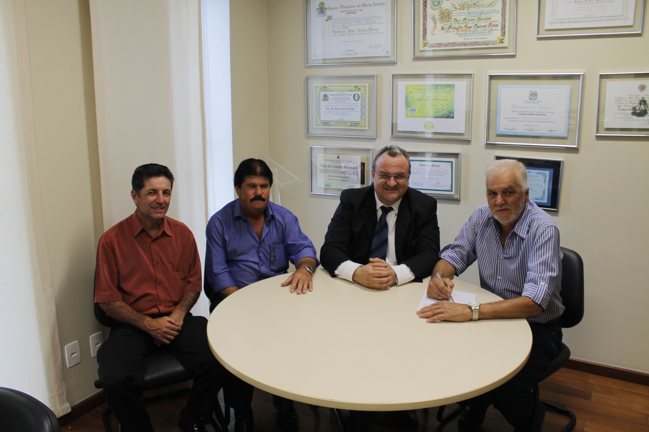 IMG_0326.JPG (1.09 MB)