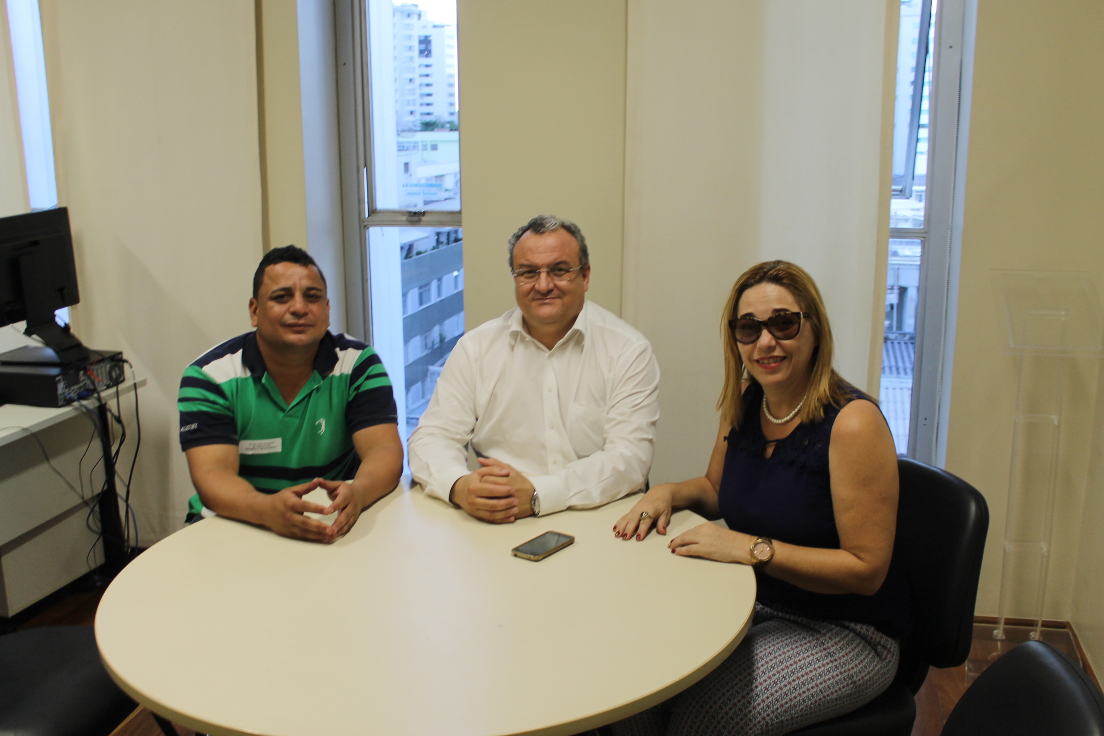 Prefeita de Tombos faz visita de cortesia ao deputado Braulio Braz