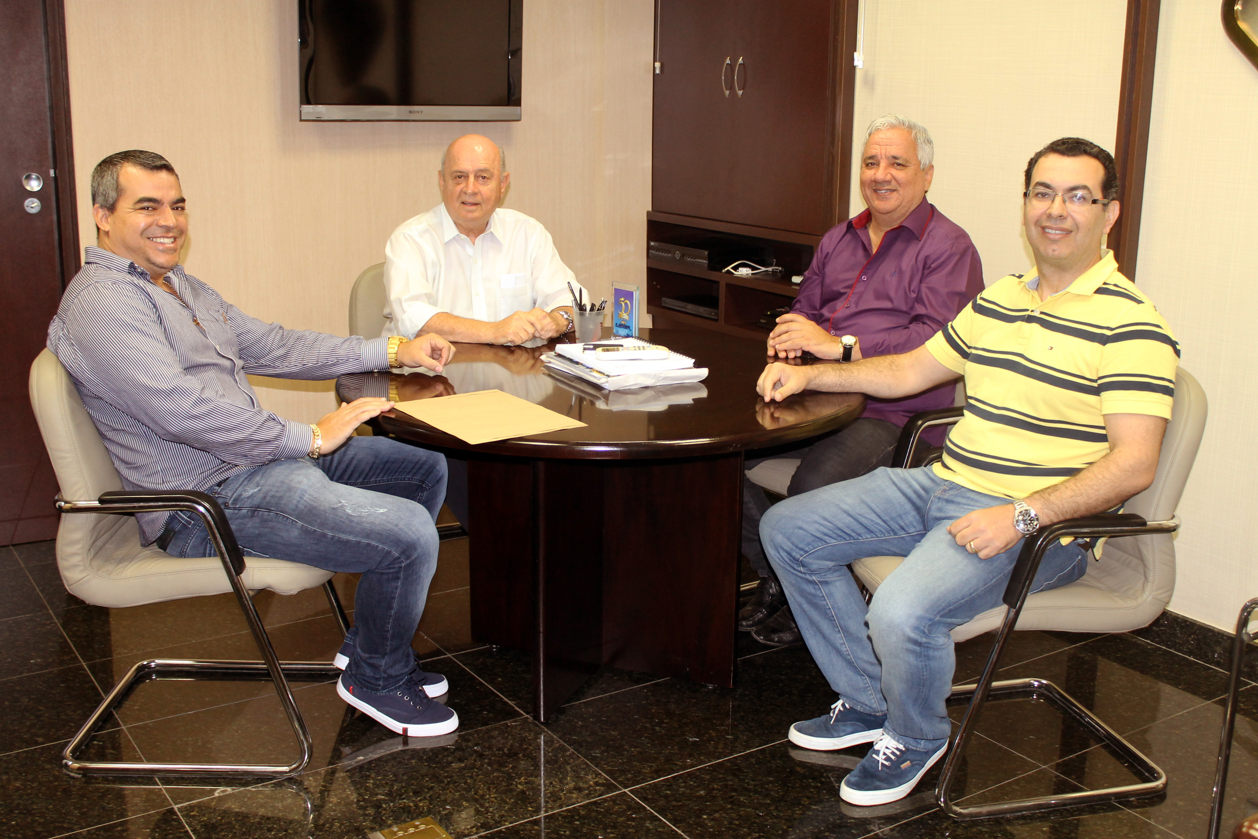 IMG_3412.JPG (2.43 MB)