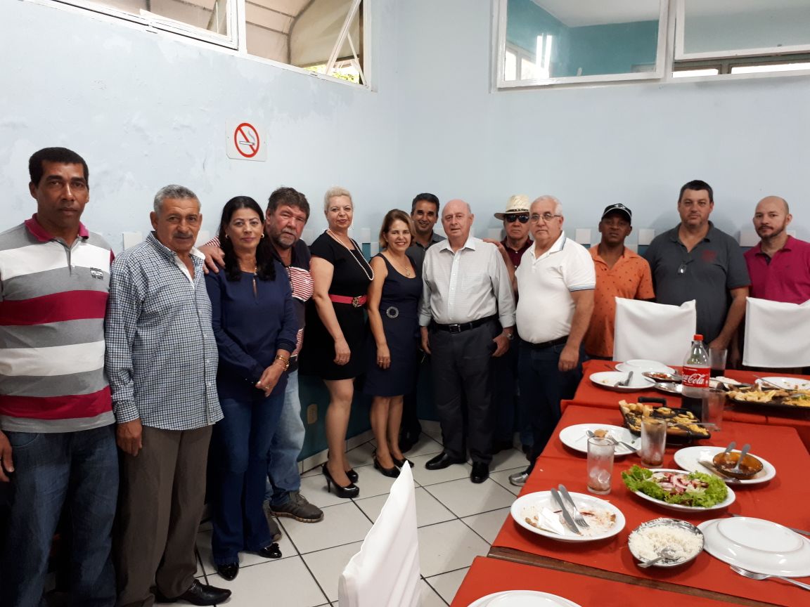 WhatsApp Image 2017-12-04 at 14.02.41.jpeg (135 KB)